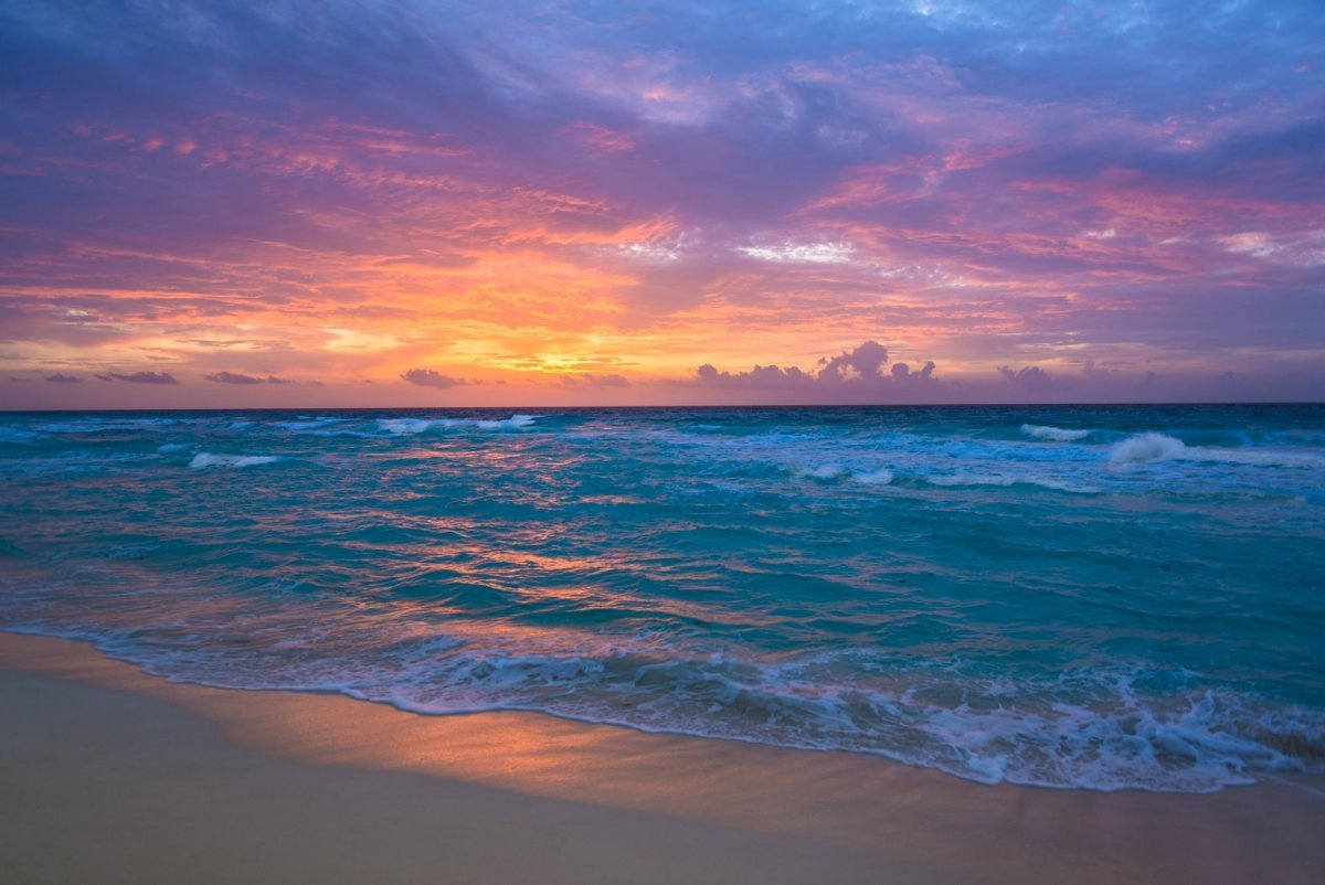 Закат солнца на море фото