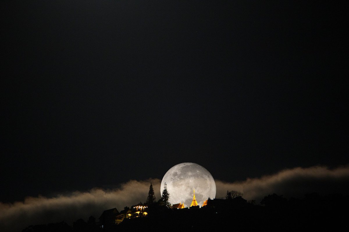 Ночь большой Луны