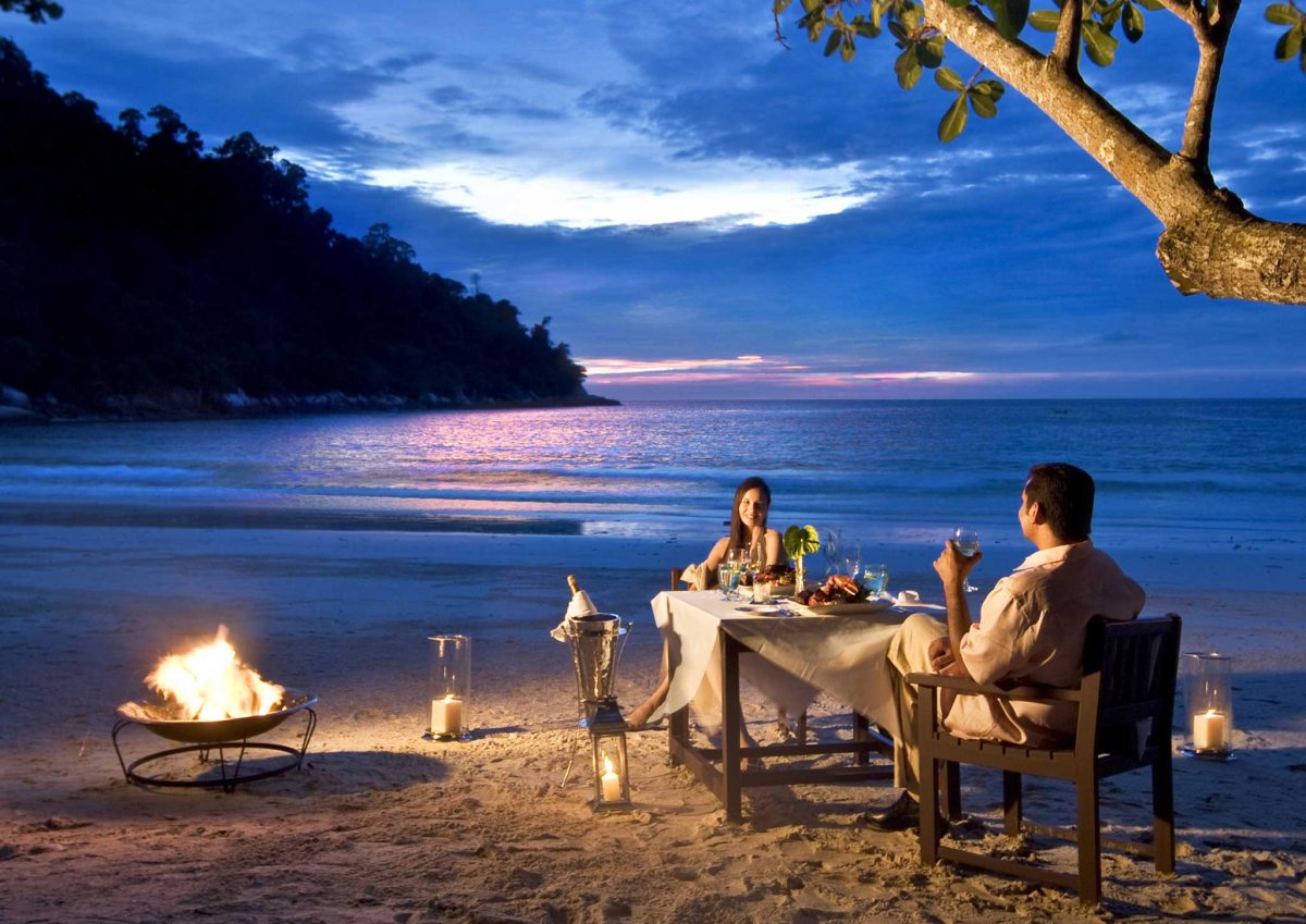 Вечер на море