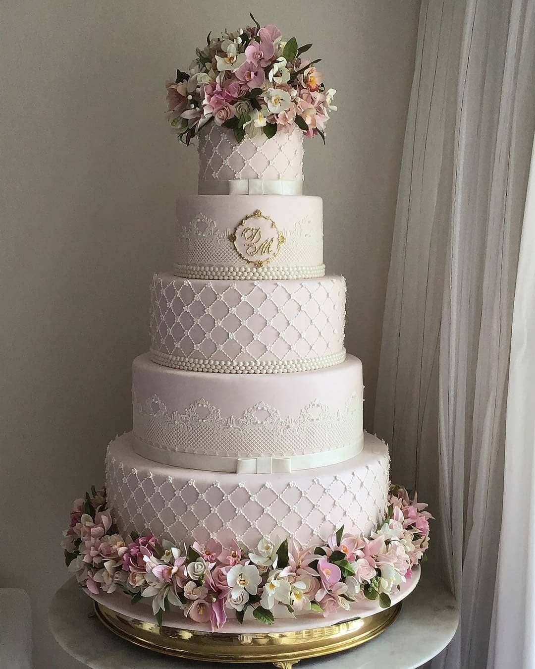 Торт Рената Агзамова дворец Цвингер