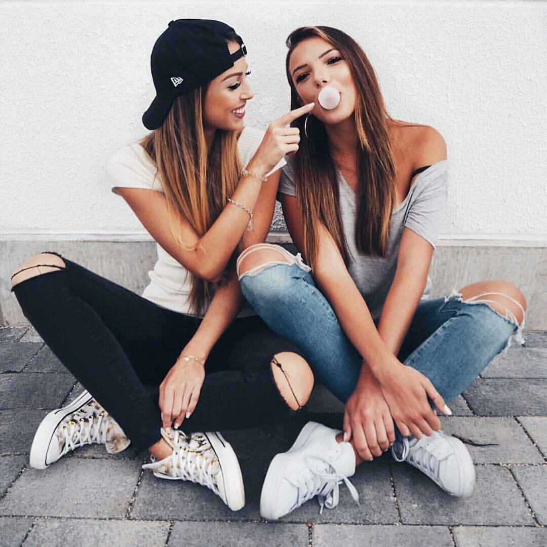 Подруги Эстетика