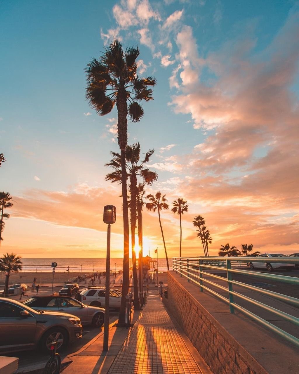 Закат на море