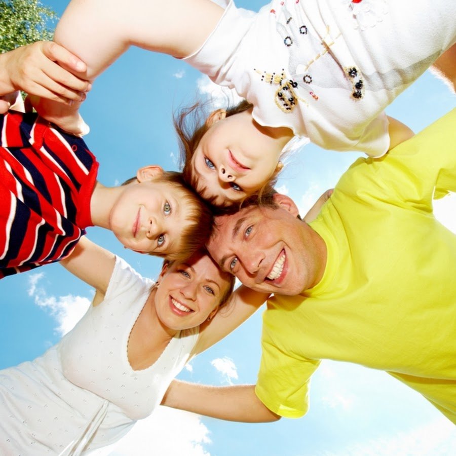 Дружная семья