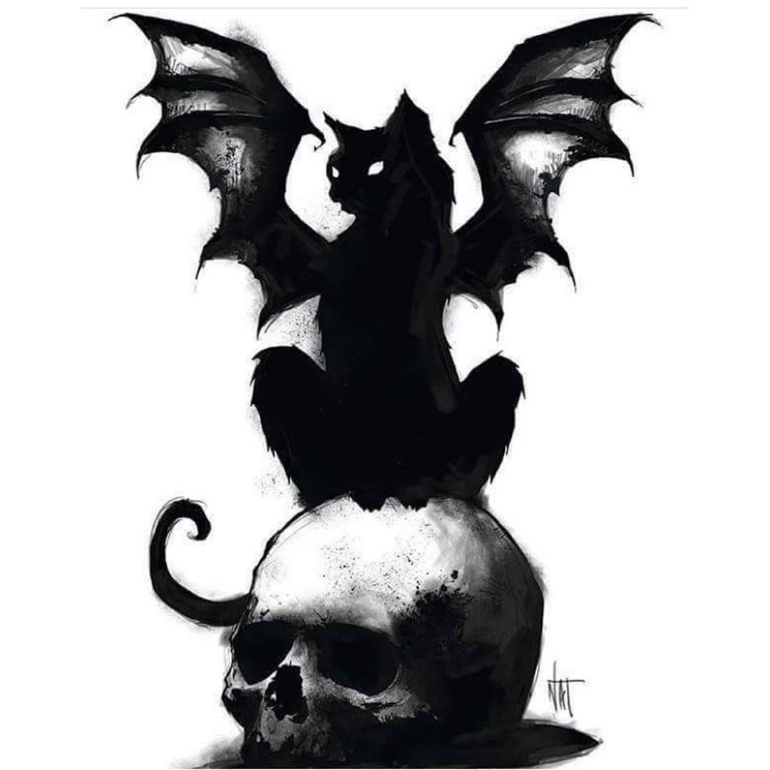 Демон черно белый