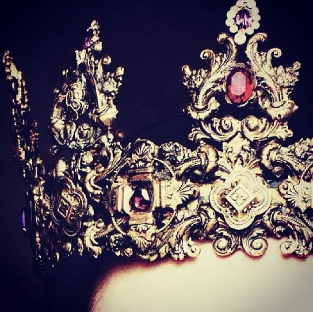 Дженни блэкпинк корона