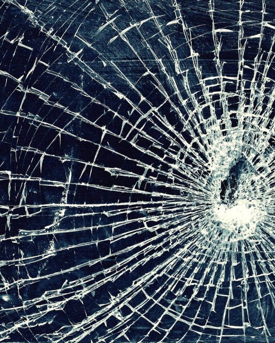 Разбитый монитор
