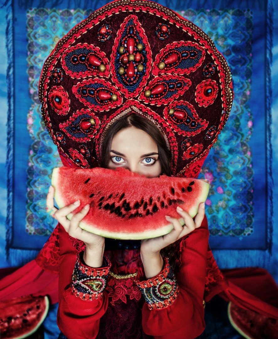 Маргарита Карева кокошник