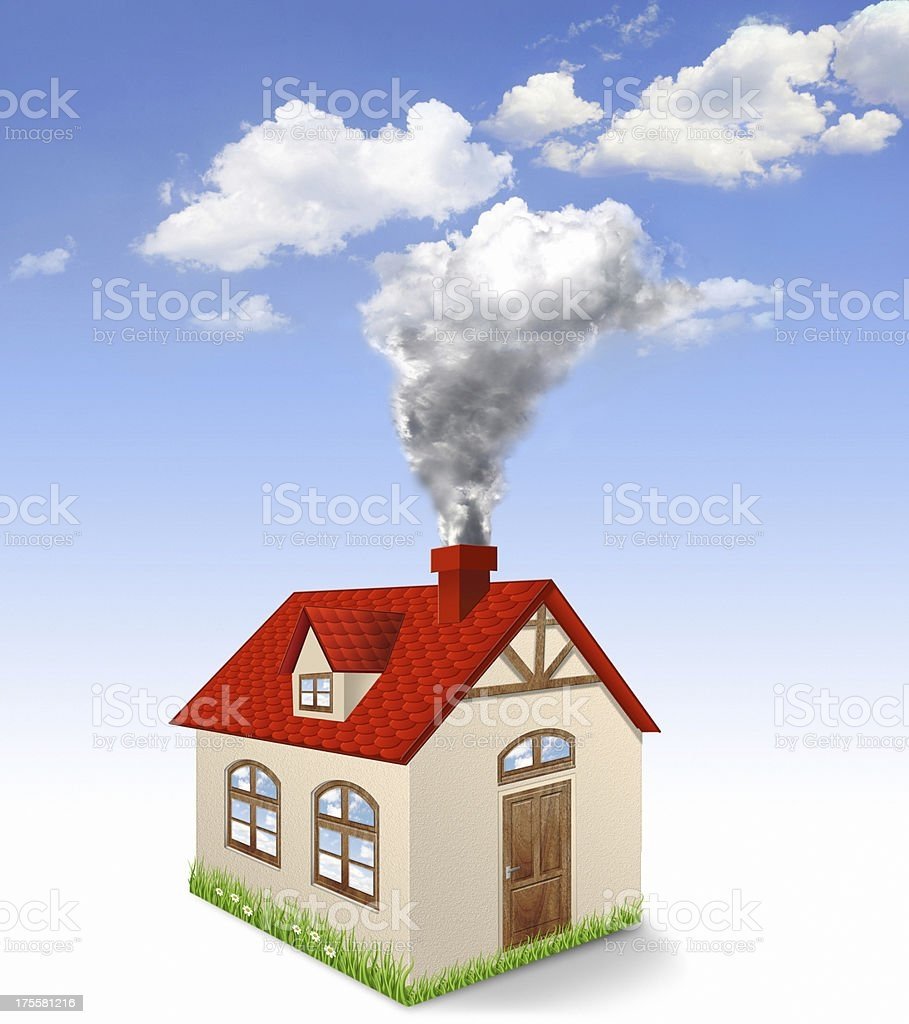 Дом с трубой и дымом