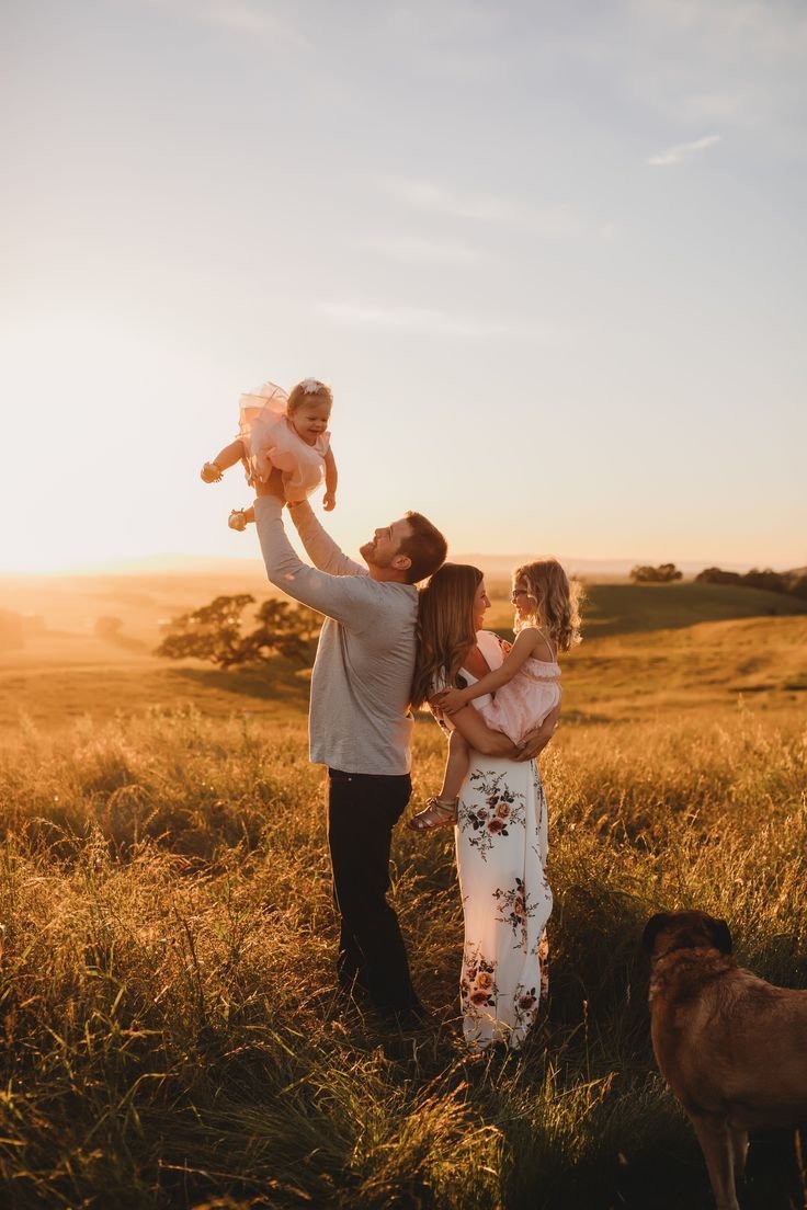 Счастливая семья