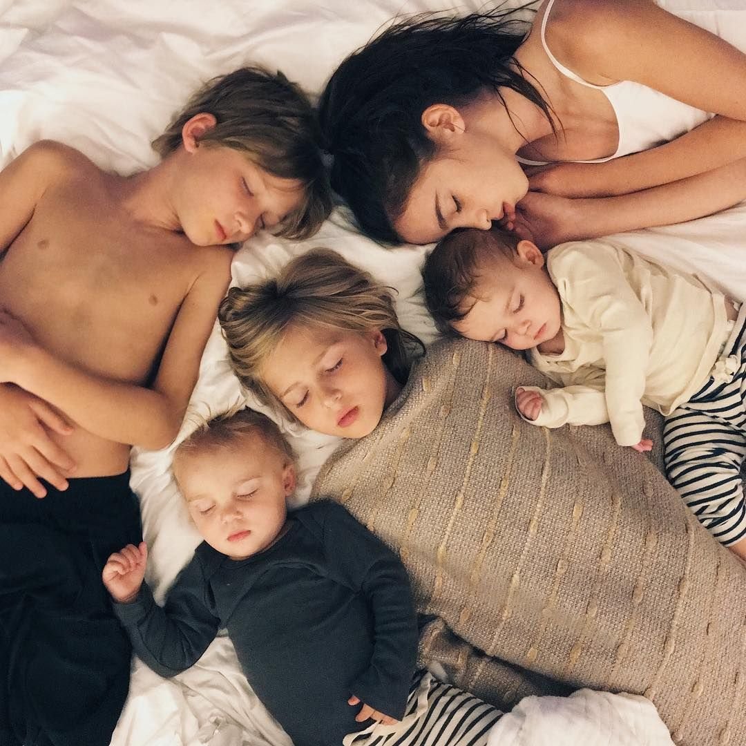 Милая семья