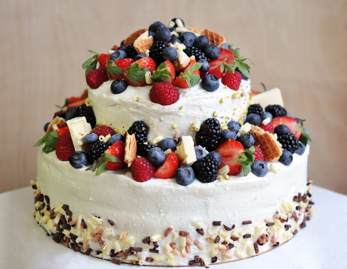 Праздничный торт