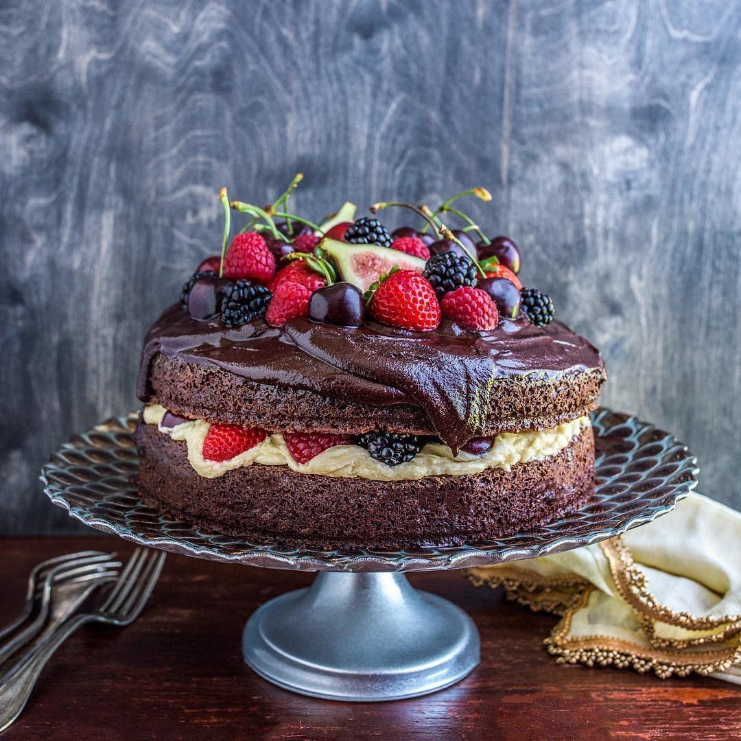 Торт с ягодами