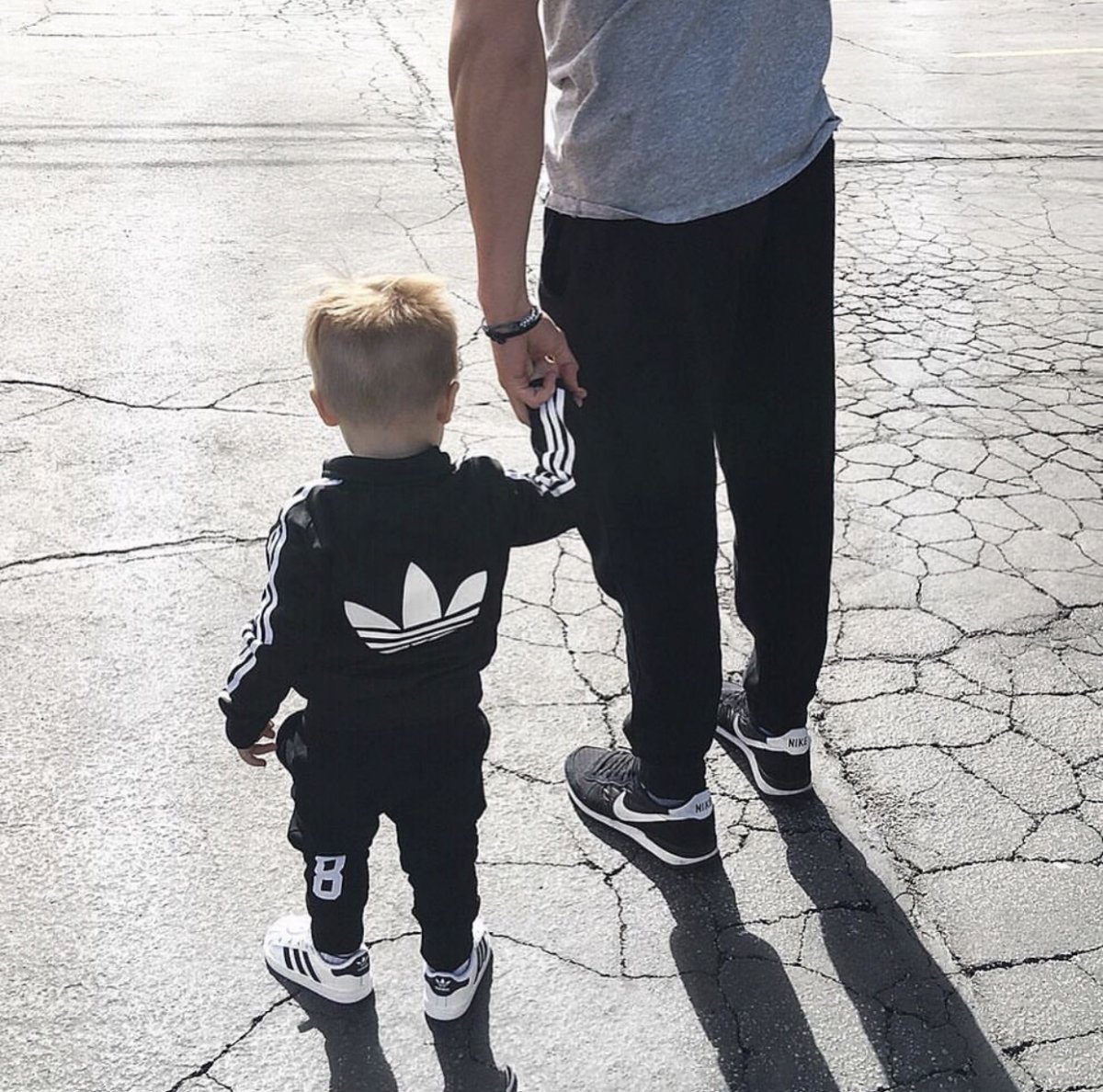 Маленький сын