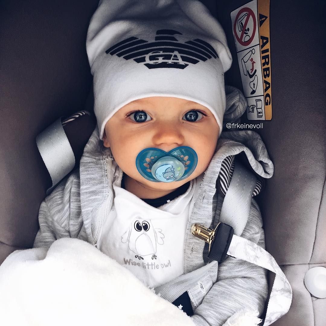 Маленькие дети мальчики