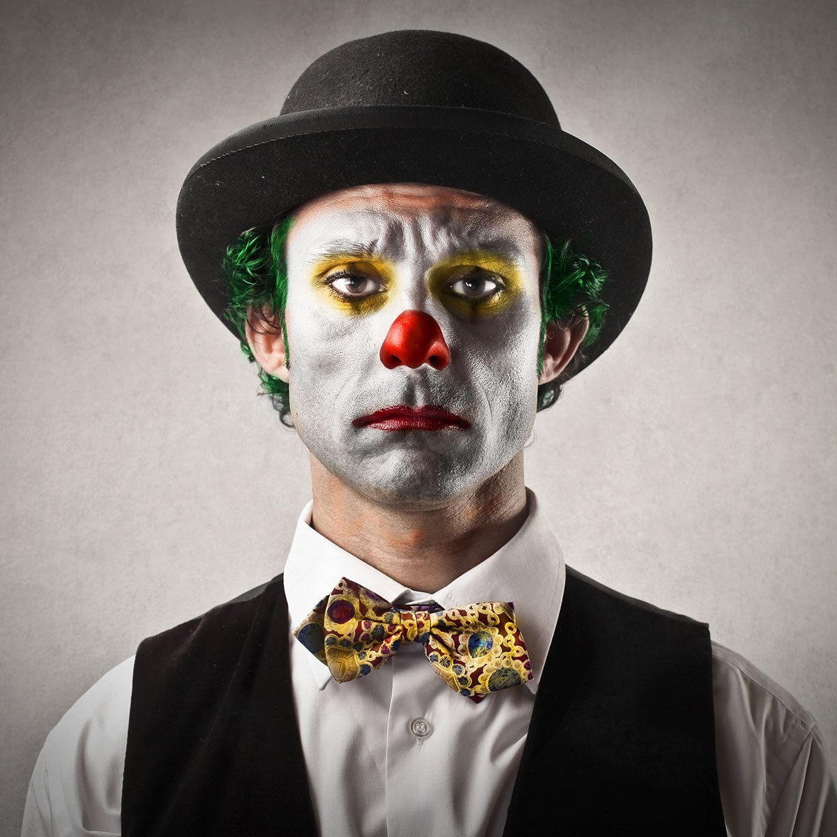 Грустное лицо клоуна