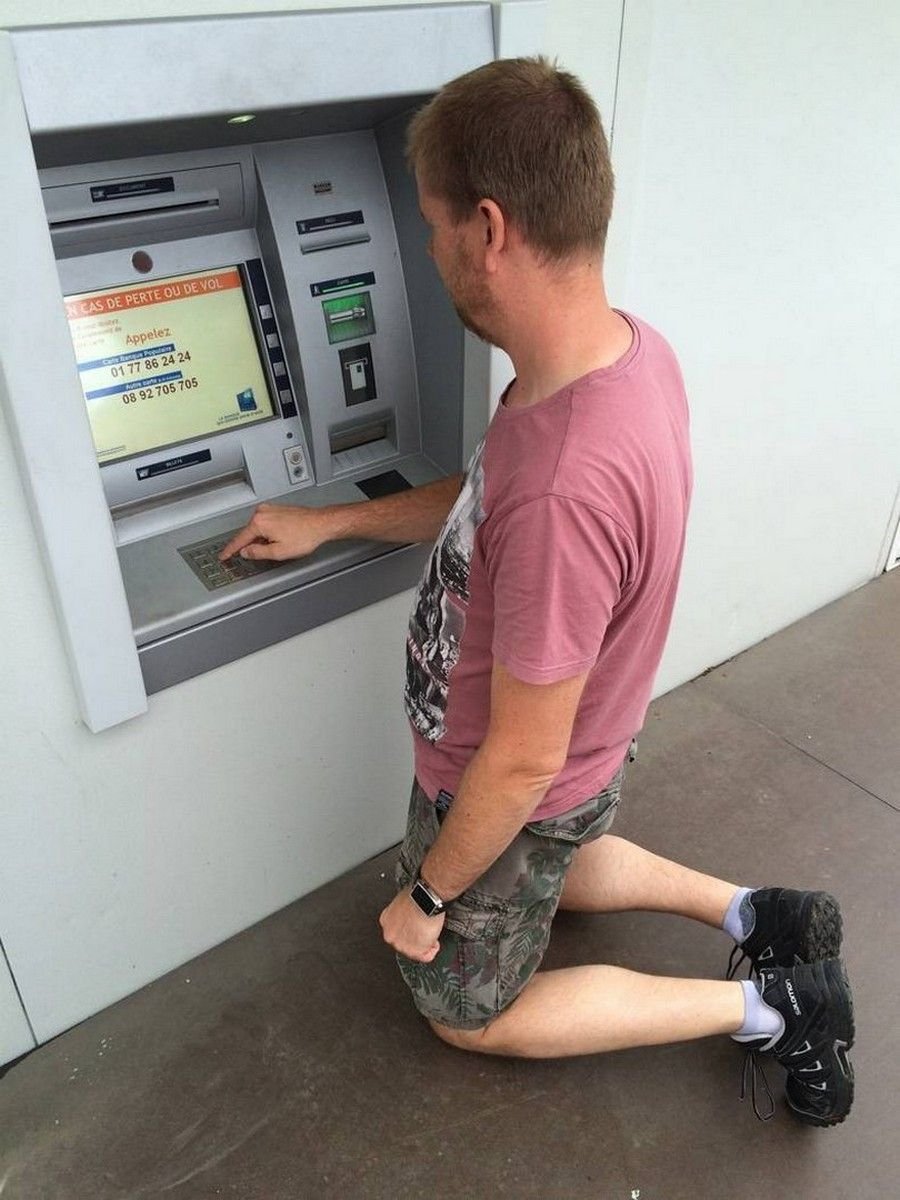 Банкомат юмор