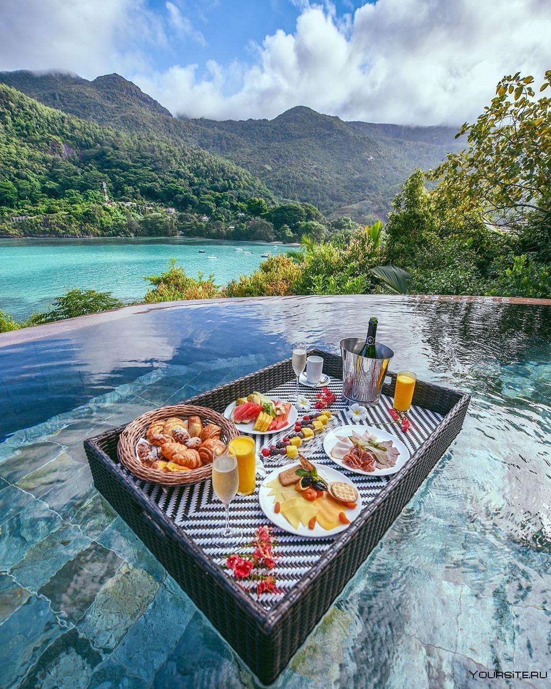 Экзотический завтрак