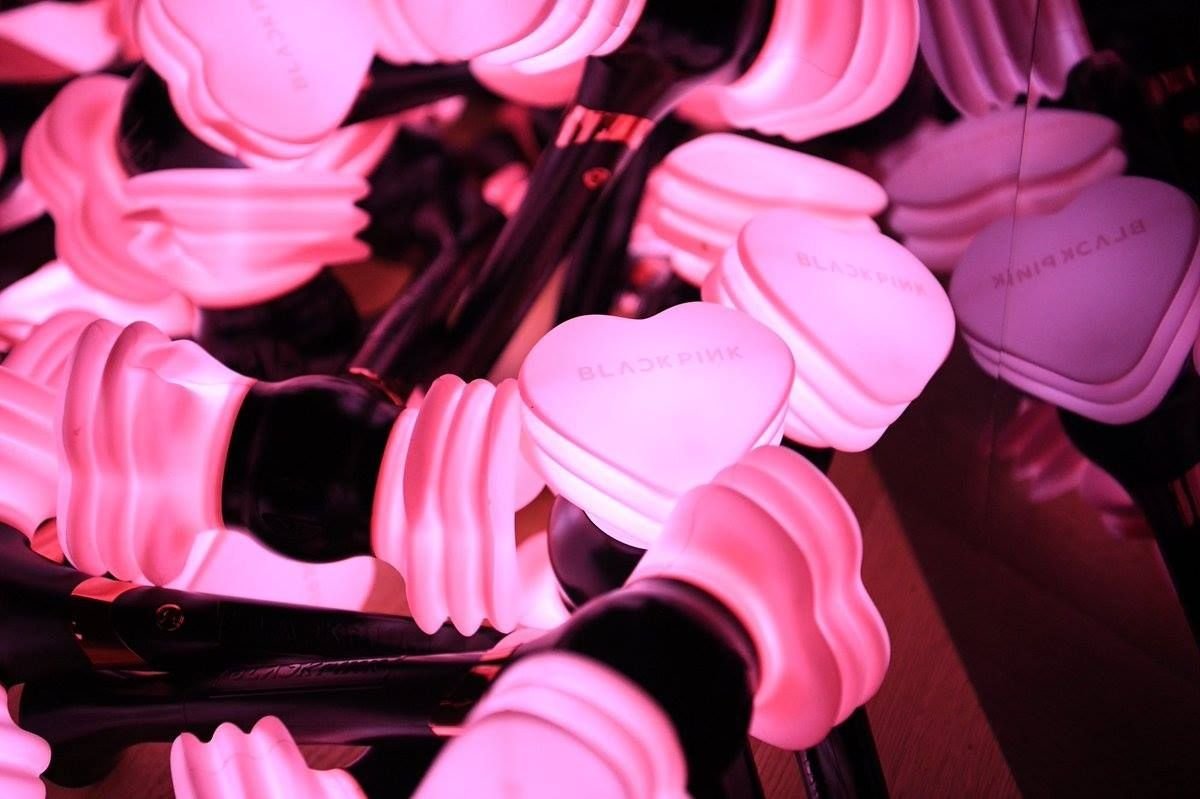 Эстетика темно розового