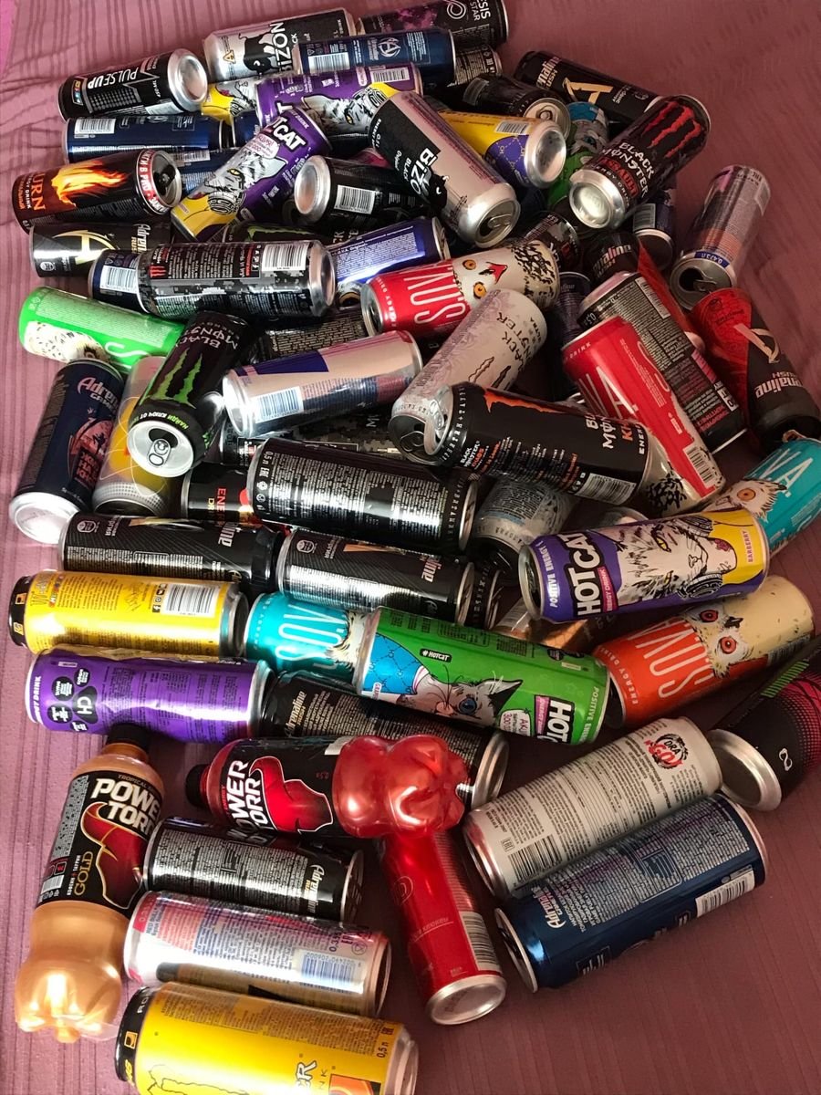 Энергетики много