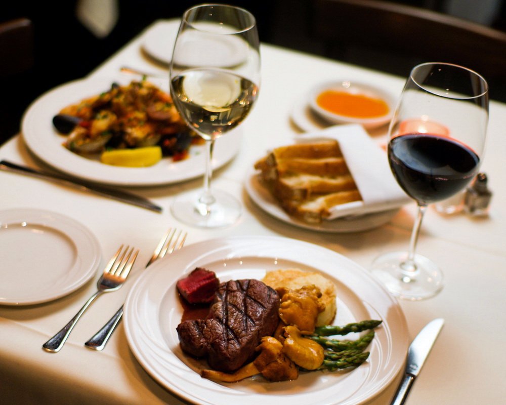 Ужин в ресторане