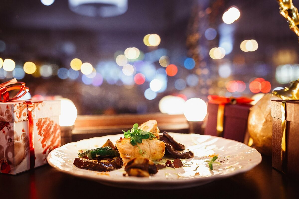 Ужин в шикарном ресторане