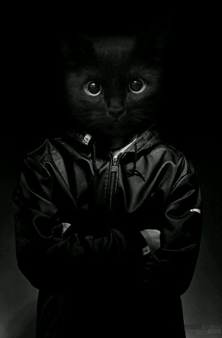 Человек в капюшоне