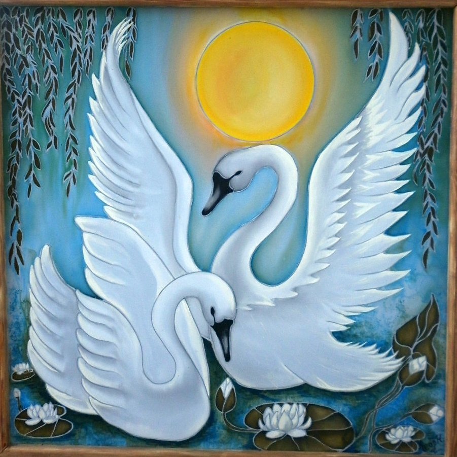 Панно лебеди