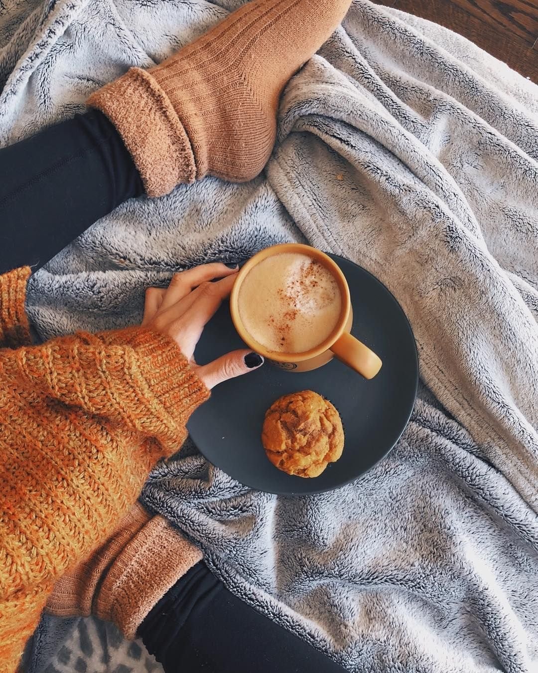 Кофе в уютном кафе