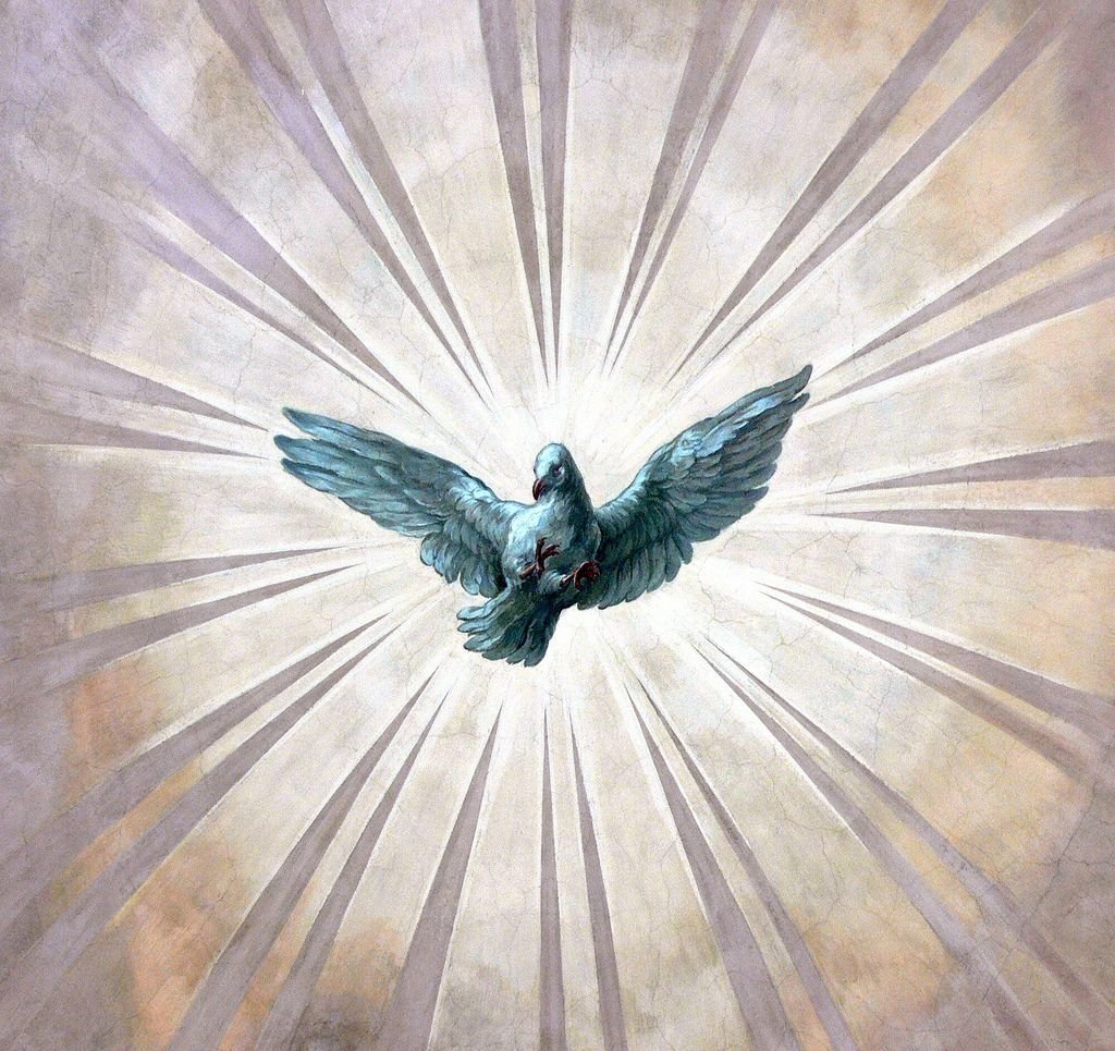 Символ Святого духа на иконах