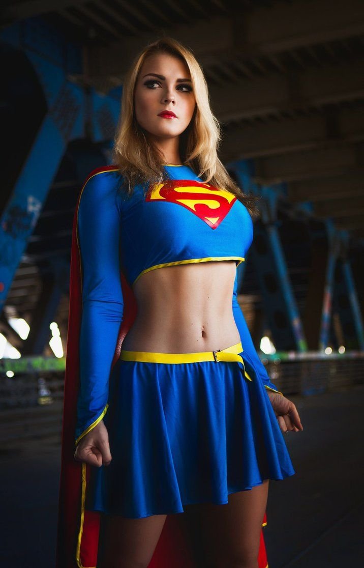 Supergirl Cosplay Ирина Пирожникова