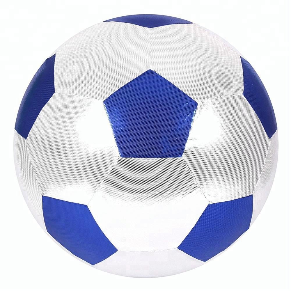 Футбольный мяч белый с голубым
