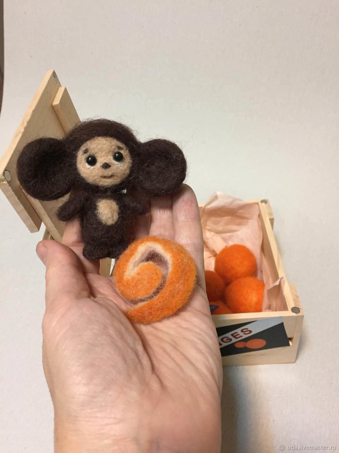 Вязаные игрушки Чебурашка