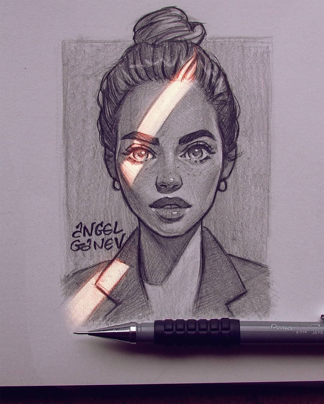 Карандаш и бумага