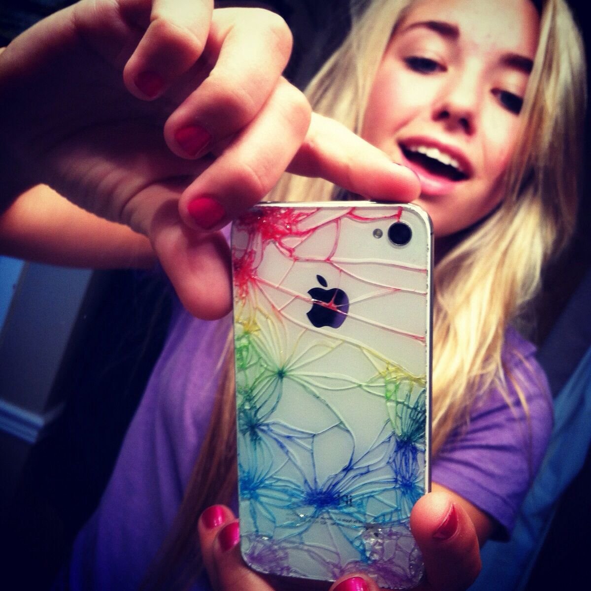 Телефон АРМИ БТС