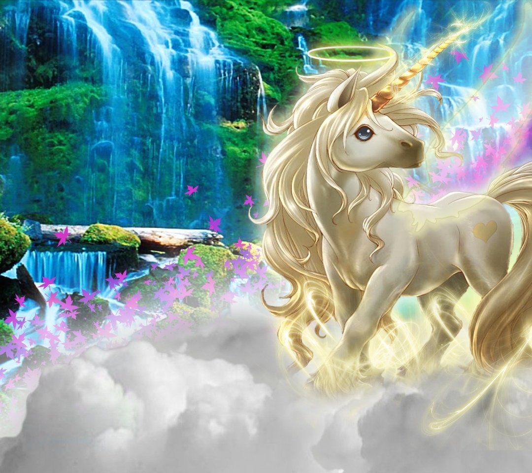 Единорог с длинной гривой