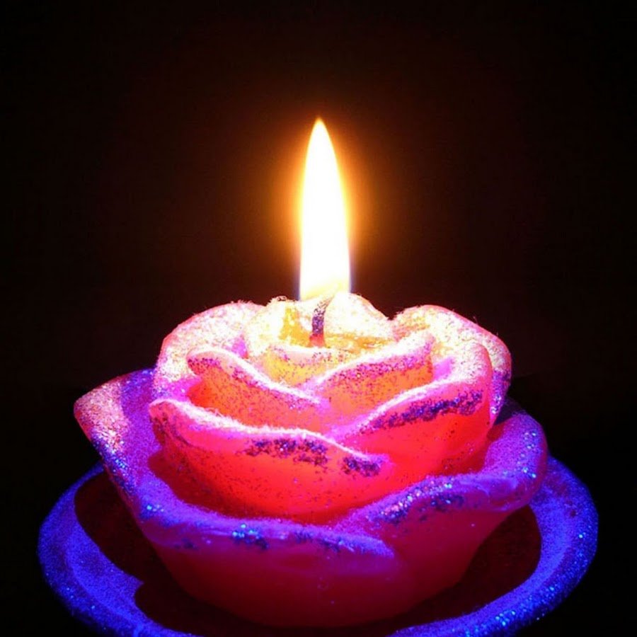 Горящая свеча