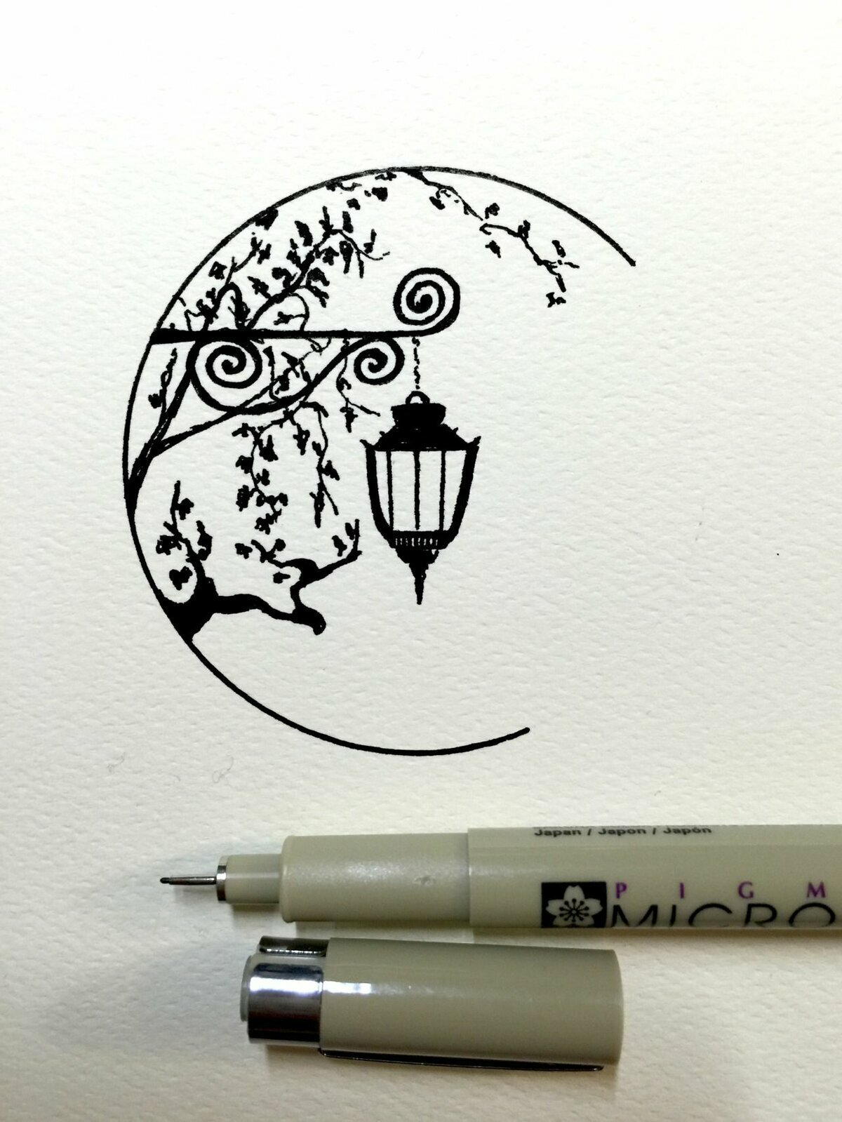 Рисунки чёрной ручкой