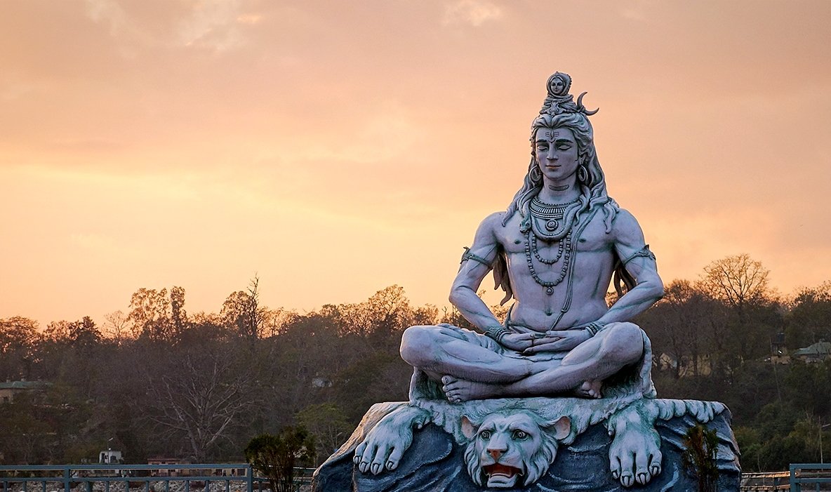 Шива статуя Ришикеш Индия