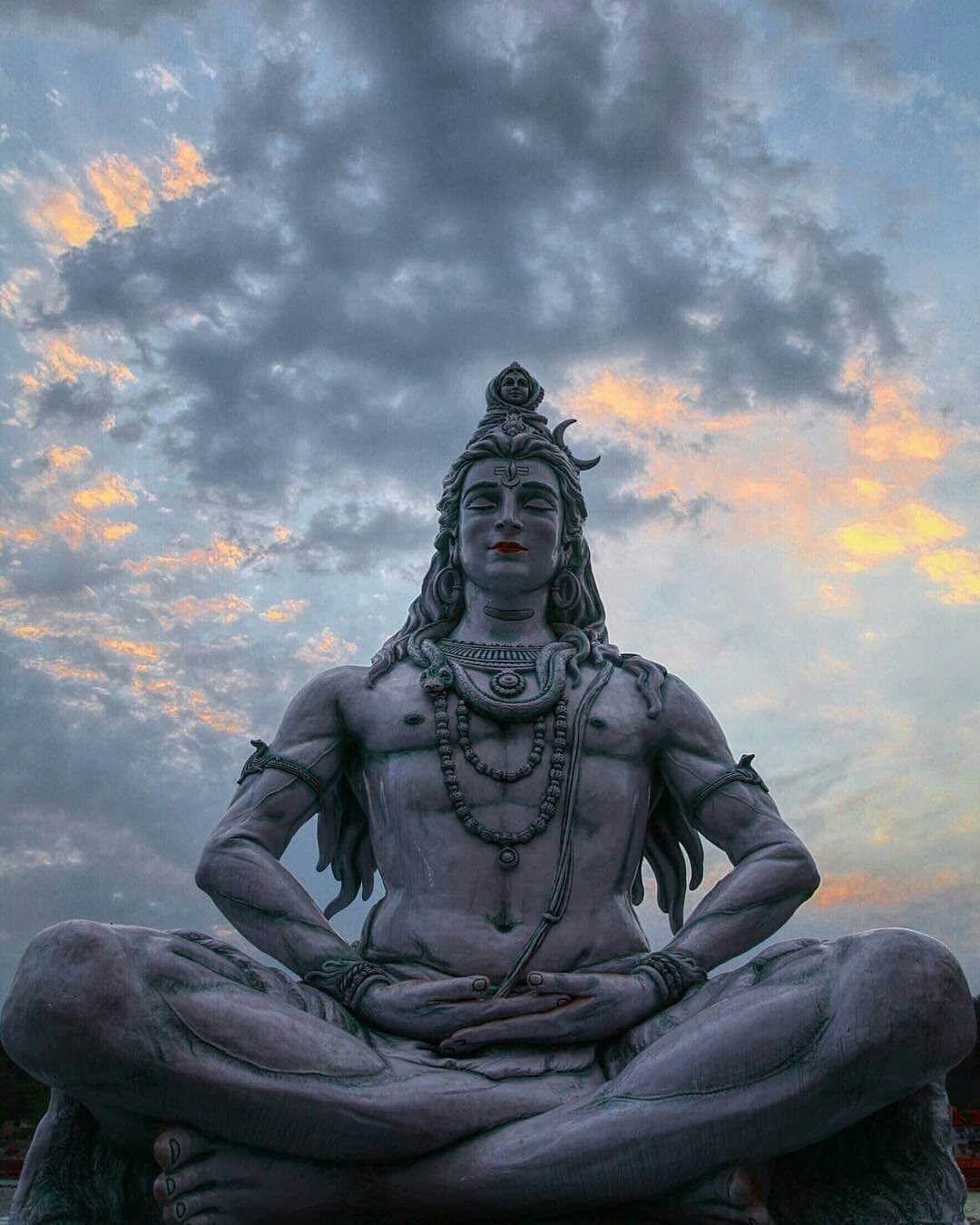 Статуя Шива Ришикеш 2019