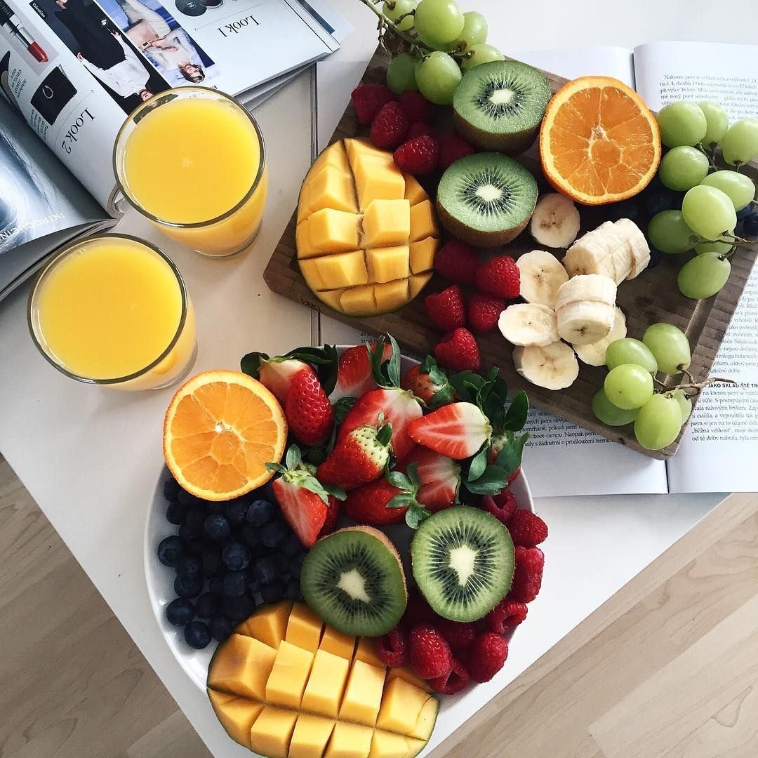 Полезный завтрак фрукты
