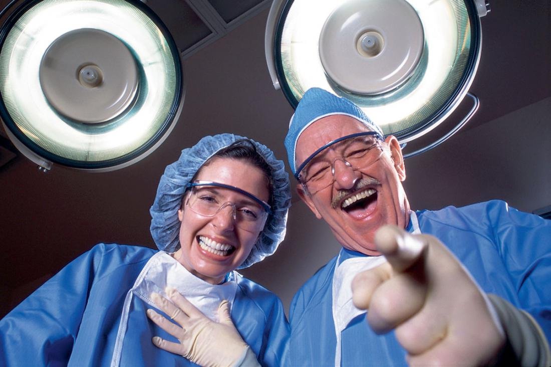 Медики смеются