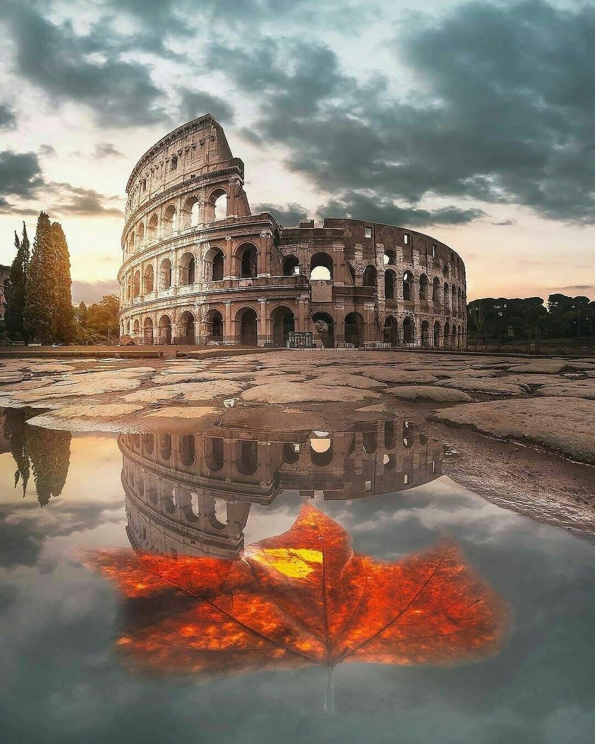 Рим Италия Колизей надпись