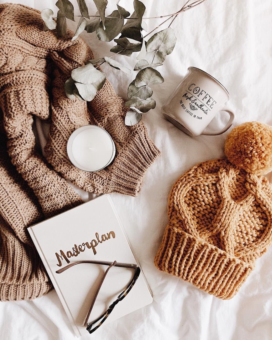 Вязаные уютные вещи осень