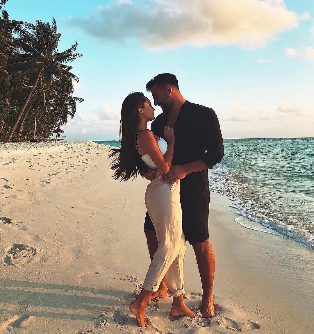 Страстные объятия