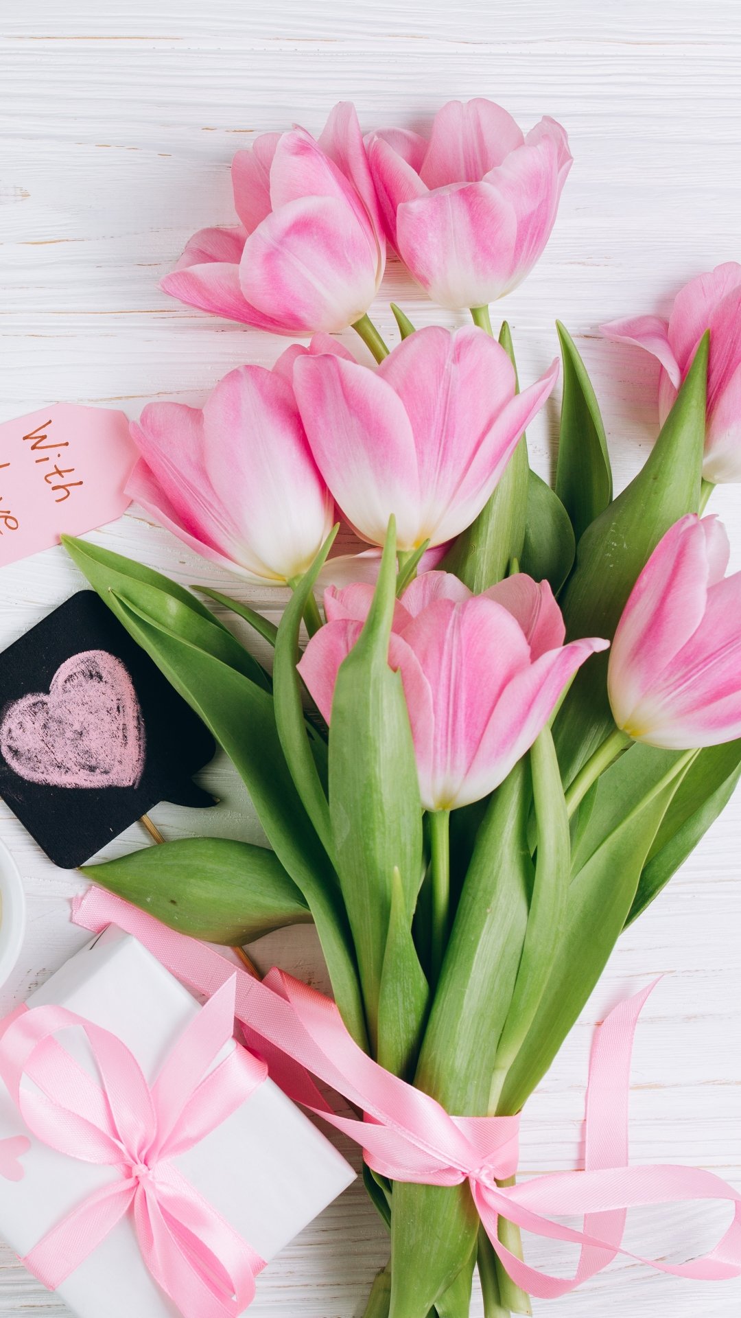 Картинки на рабочий стол тюльпаны