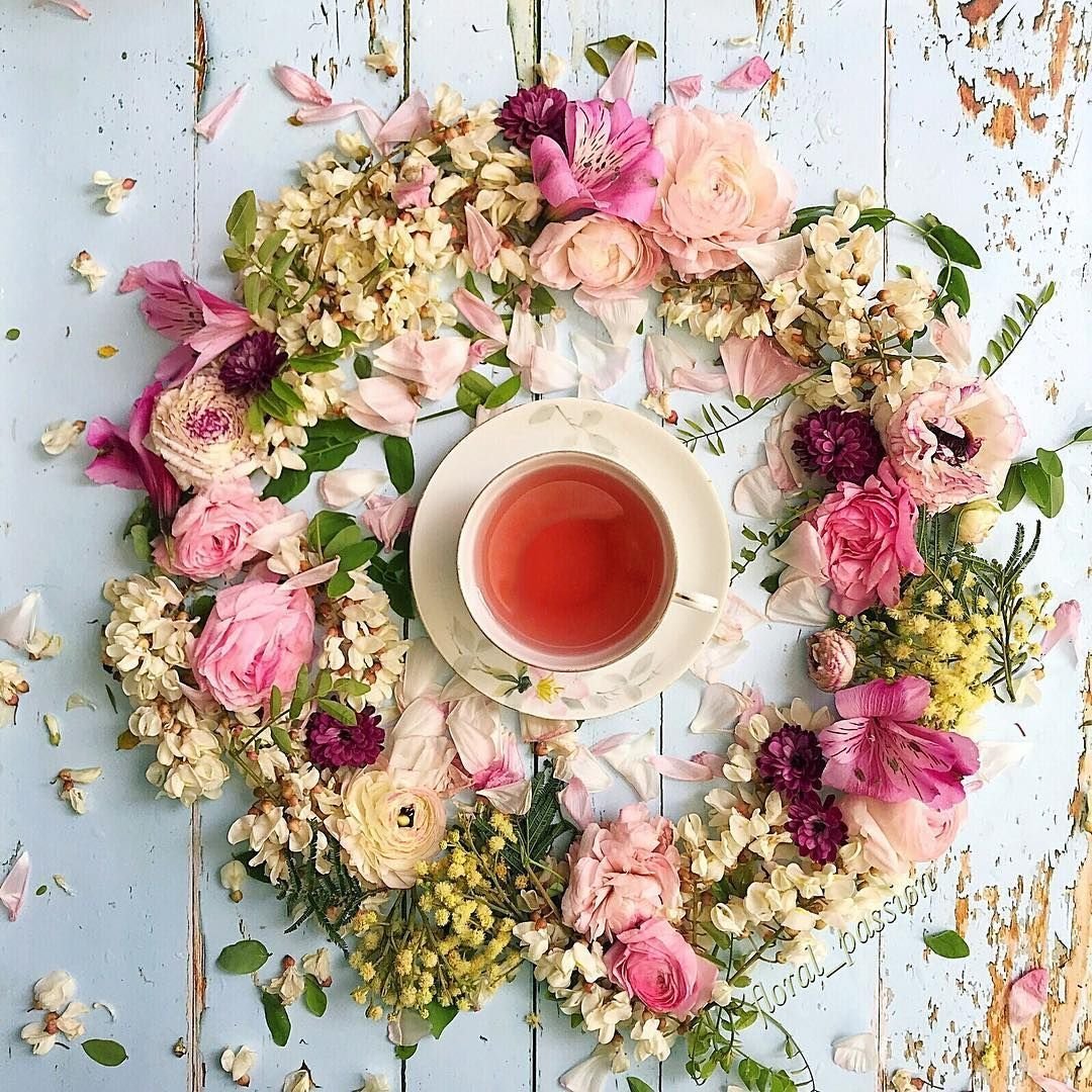 Утренние композиции с цветами