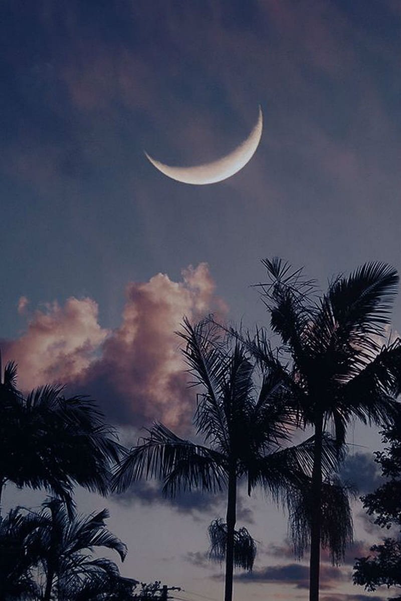 Луна акварелью