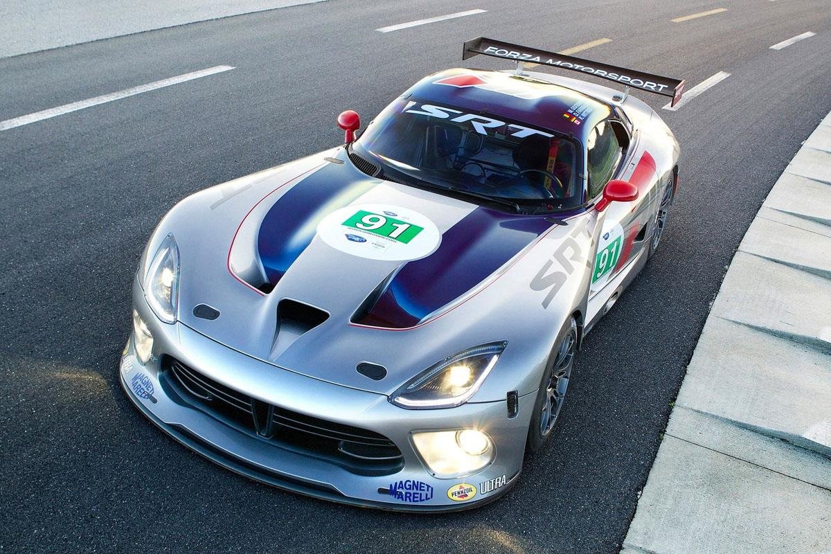 Dodge srt Viper GTS 2013
