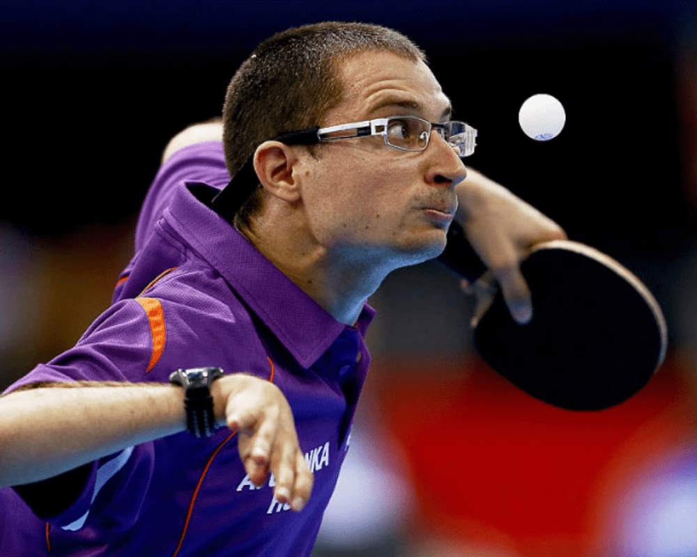 Игроки в пинг понг