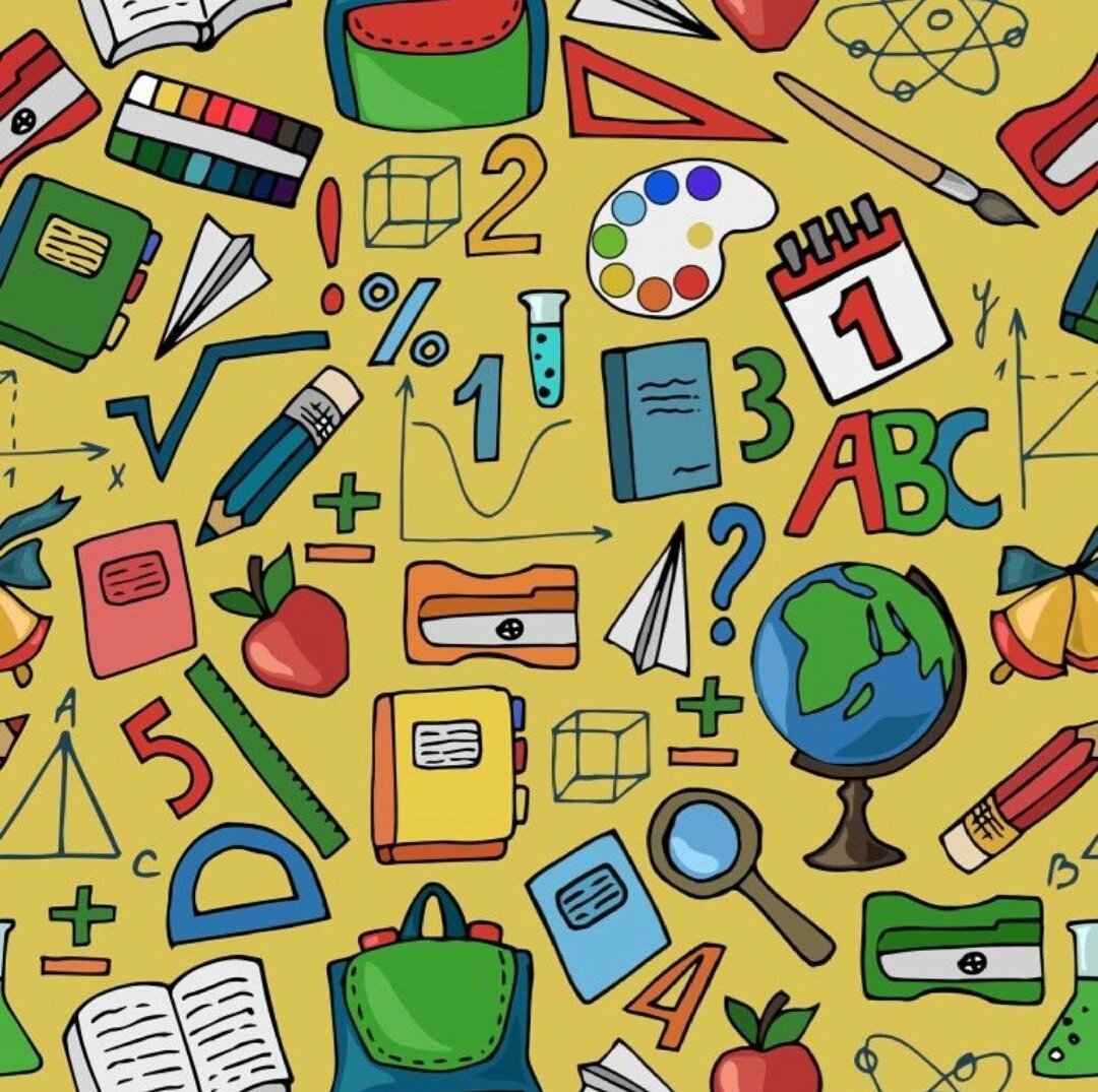 Здание школы с детьми